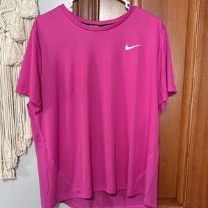 Nike Women's Vibrant Pink Short Sleeve Tee